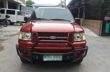 Well-maintained Ford Explorer 2000 for sale