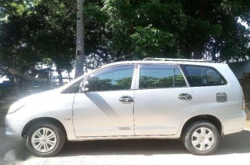 For sale TOYOTA Innova J 2009