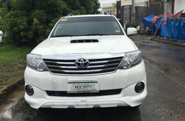 2015 Toyota Fortuner 4x2G manual for sale