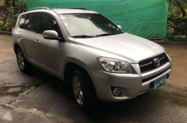 2010 Toyota RAV4 AT Silver SUV For Sale 