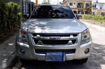 Isuzu Dmax 2010 acquired 2011 FOR SALE 