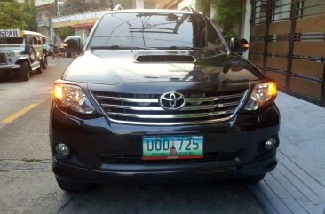 2012 TOYOTA Fortuner v 30 4x4 top of the line