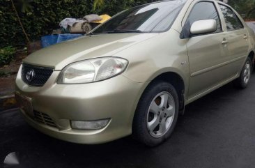 Toyota Vios 2004 AT Golden Sedan For Sale 