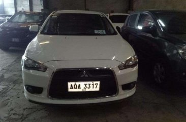 2014 Mitsubishi Lancer 2.0 EX GTA also Civic elantra