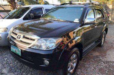 Toyota Fortuner Automatic Diesel Gen 1 2006 FOR SALE