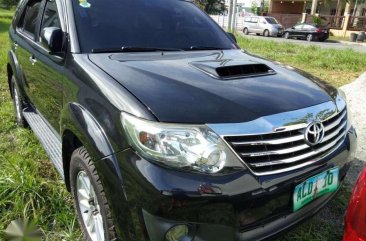 2013 Toyota Fortuner 3.0V 4x4 automatic diesel BLACK