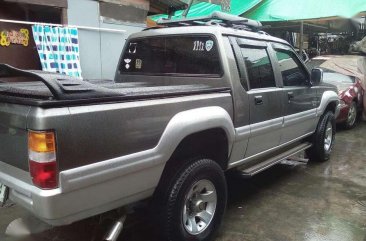 Mitsubishi Strada pick up FOR SALE