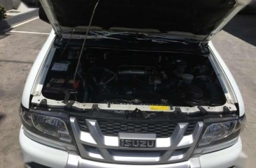 2016 Isuzu Crosswind Xt manual Diesel all power