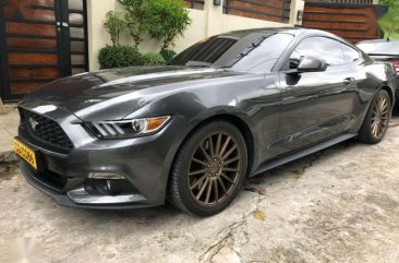 2017 Ford Mustang ecoboost 2.3L automatic