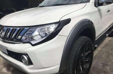 Best Buy Mitsubishi Strada 4WD White For Sale 