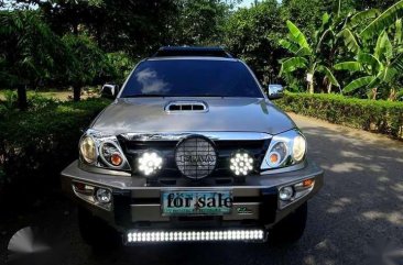 3.0 V Toyota Fortuner 2007 4X4 turbo diesel