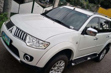 RARE : 2013 Mitsubishi Montero AT 4x2 GAS