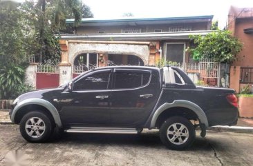 2011 Mitsubishi Strada GLX AT​ For sale