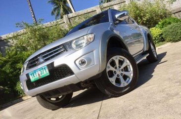 2012 Mitsubishi Strada 2.5 GLS V 4x4 Cebu Unit MT Low kms Super fresh