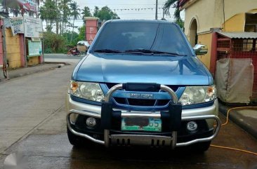 Isuzu Crosswind XUV 2006 sportivo look