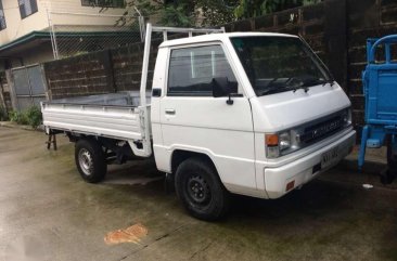 2009 Mitsubishi L300 Dropside​ For sale