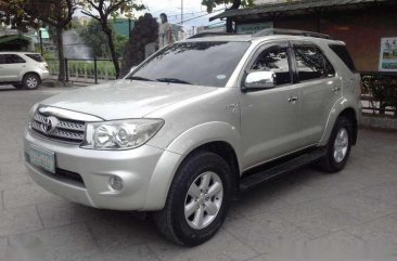 Toyota Fortuner 2008 Silver SUV For Sale 