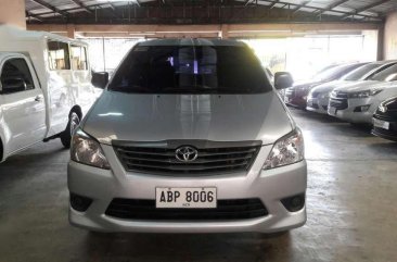 2015 Toyota INNOVA J Manual Diesel