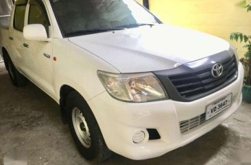 Toyota Hilux 2013 J Diesel 2.5 liters MT 4x2 For Sale 