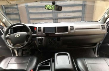 2013 Toyota Hiace Grandia GL Silver For Sale 