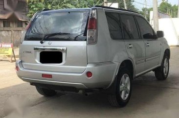 Nissan X-trail 2010 Silver Top of the Line For Sale 