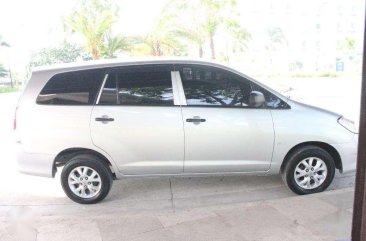 2010 Toyota Innova G AT FOR SALE