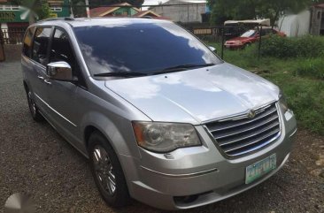 2008 acquired 2009 Town And Country FOR SALE