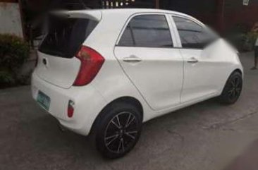 Fresh Kia Picanto 2012 AT White HB For Sale 