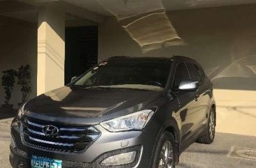 Hyundai Santa Fe 2012 4x4 Gray For Sale 