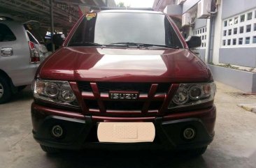 Isuzu Crosswind XT 2014 MT Red SUV For Sale 