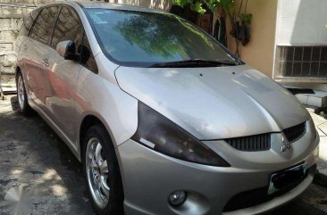 Mitsubishi Grandis 2005 FOR SALE