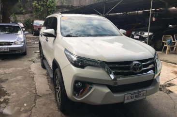 2017 TOYOTA FORTUNER V AT White For Sale 