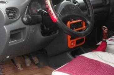 Hyundai Accent 2005 Manual Red For Sale 