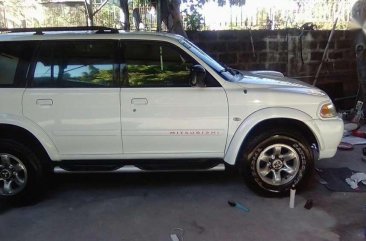 2005 Mitsubishi Montero 4x4 AT White For Sale 