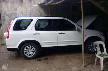 Honda CRV Gen2 2.0 2005 White For Sale 