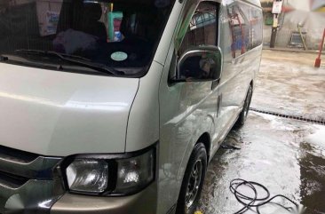 Toyota Hi-Ace Grandia GL 2014 White For Sale 