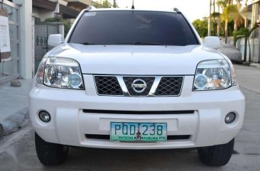 2011 Nissan Xtrail 4x2 AT White For Sale 
