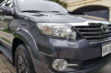 2015 Toyota Fortuner 2.5V 4X2 Gray For Sale 