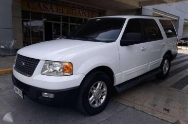 2004m Ford Expedition XLT AT White For Sale 