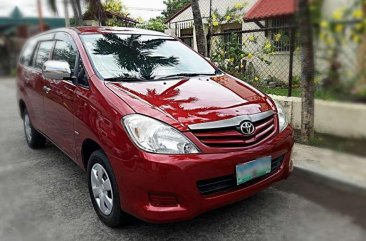 2009 Toyota Innova Lady Owned Red For Sale 