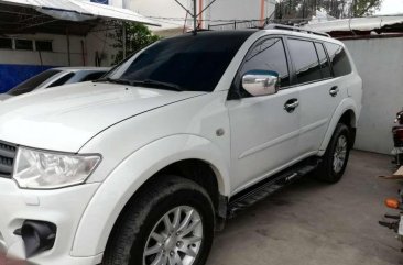 Mitsubishi Montero 2010 Model AT White For Sale 