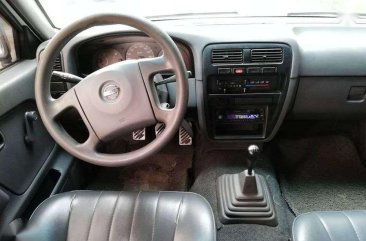 Nissan Frontier 2007 MT 2.7S White For Sale 