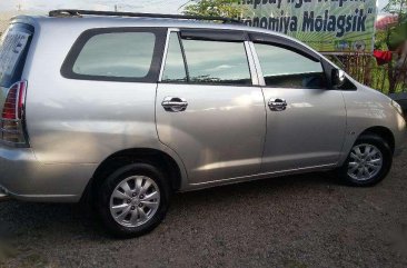 Toyota Innova 2005 MT Dsl Silver For Sale 