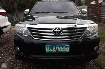 Toyota Fortuner G 2012 Black SUV For Sale 