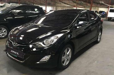 Well-kept Hyundai Elantra 1.8 gls AT 2013 for sale