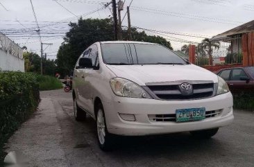 Well-kept Toyota Innova J 2008 for sale