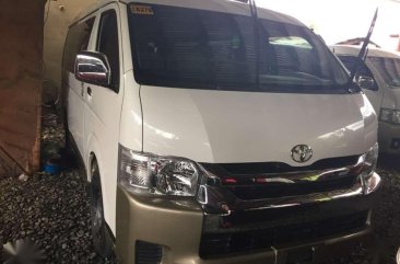 Good as new Toyota Hiace GL Grandia 2017 for sale