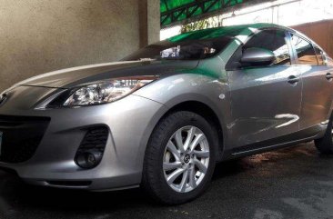 Good as new Mazda 3 2013 for sale