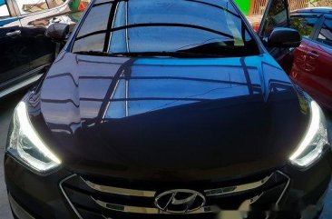 Well-kept Hyundai Santa Fe 2015 for sale