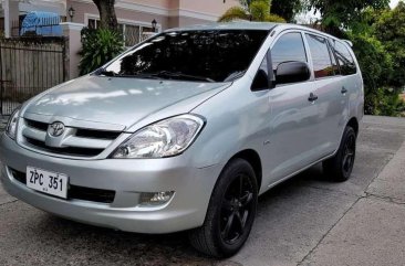 2008 Toyota Innova E 2.0 vvt-i Gas Automatic